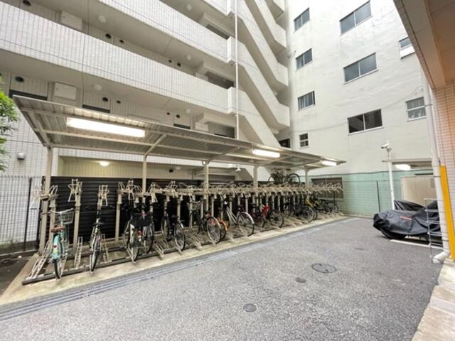 165000