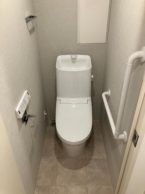 247000
