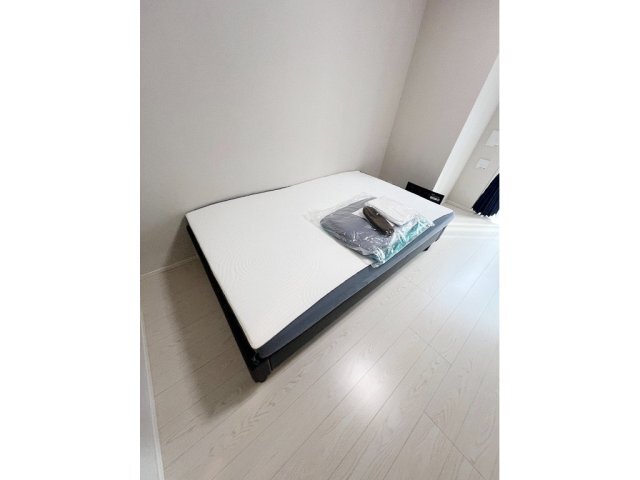 145000