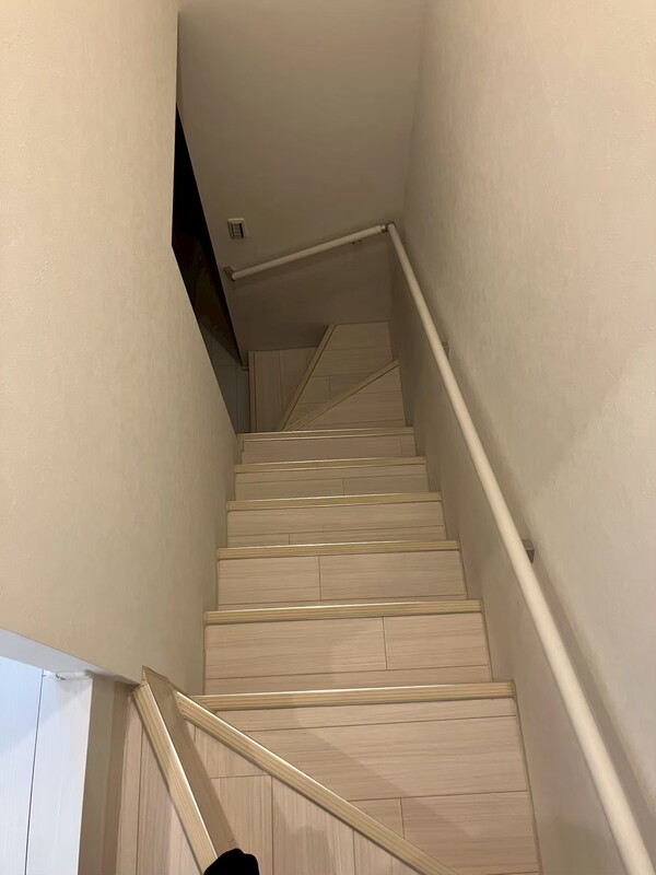 168000