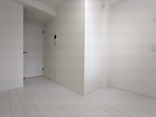 212000