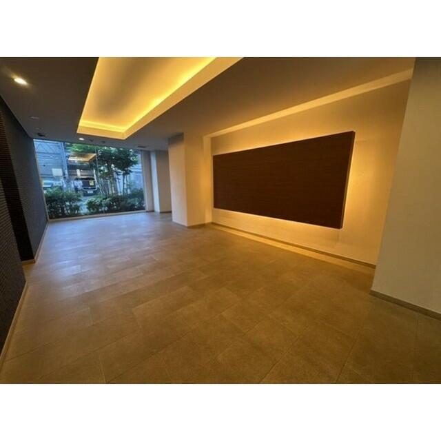 255000