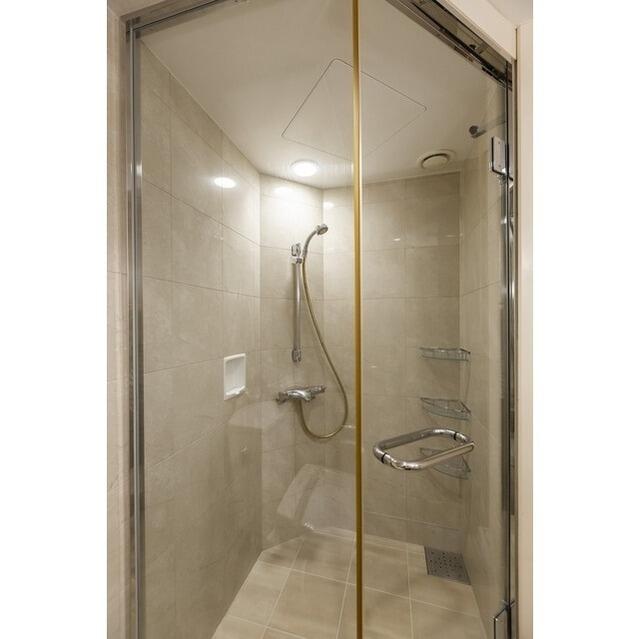 176000