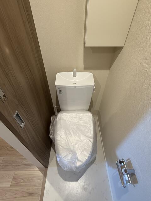225500