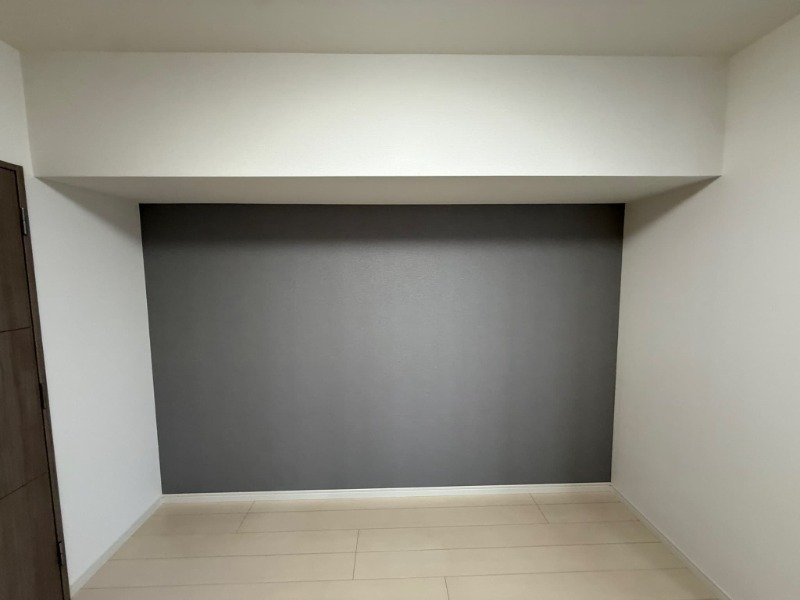 142000