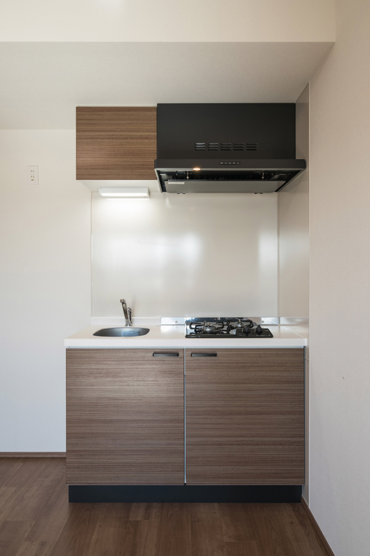 147000