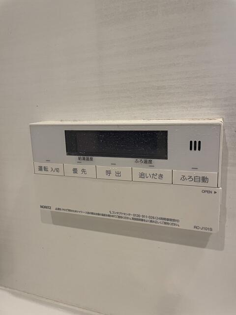 275000