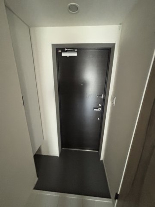 168000