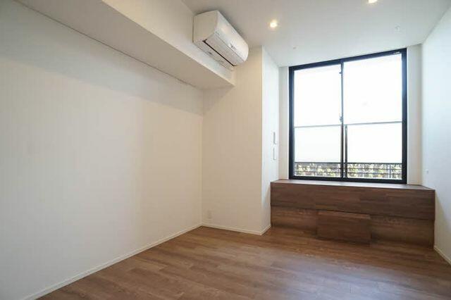 160000