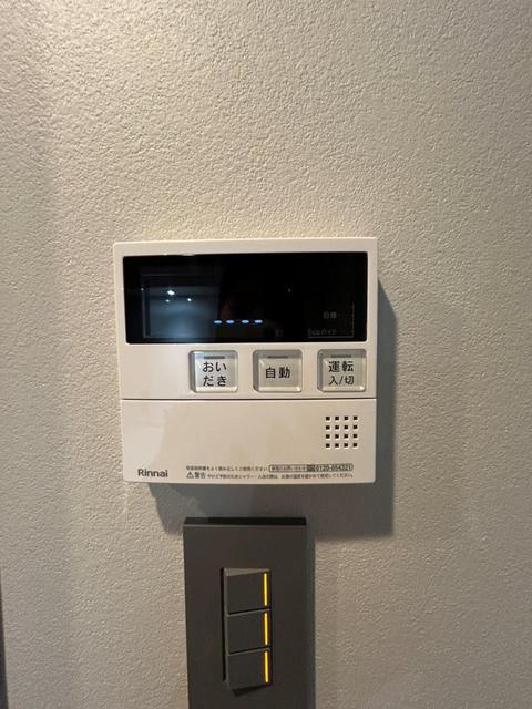 237000