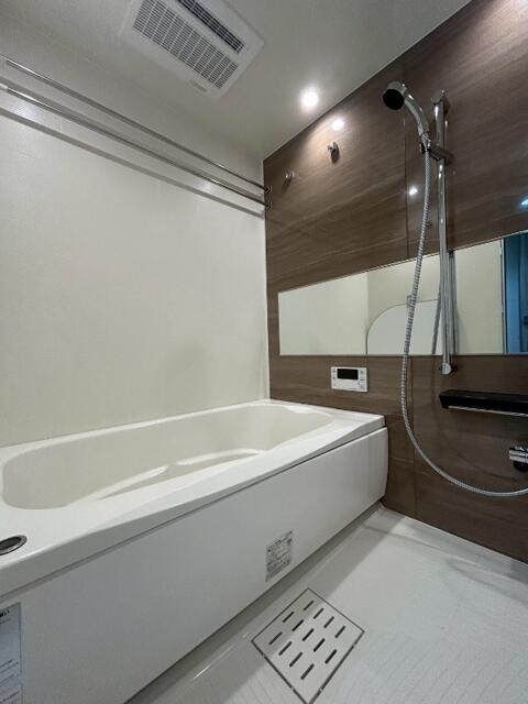 207500
