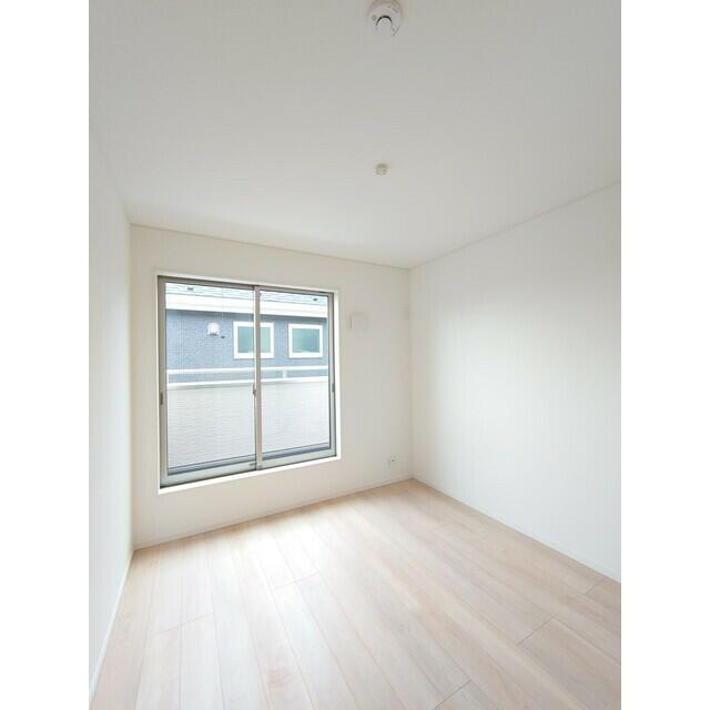 255000