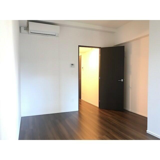 175000
