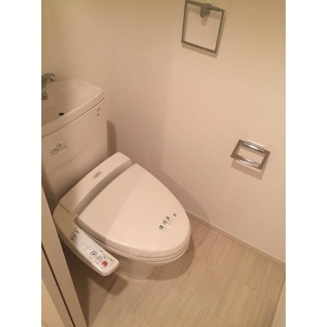 168000