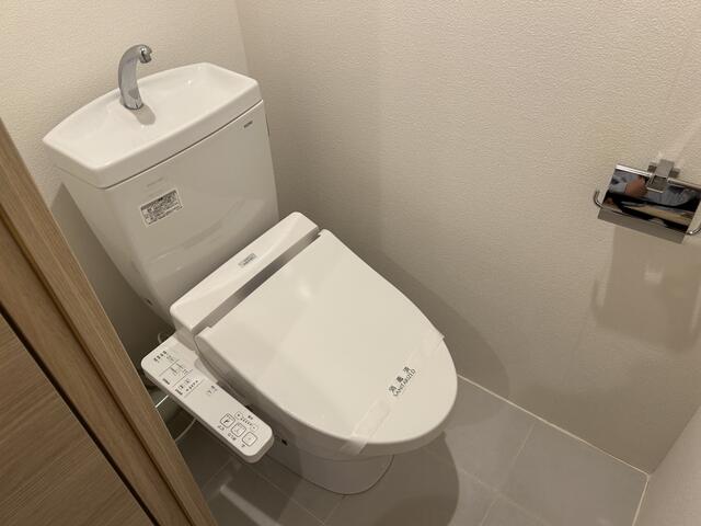 175000