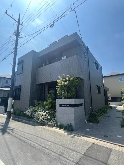 225000