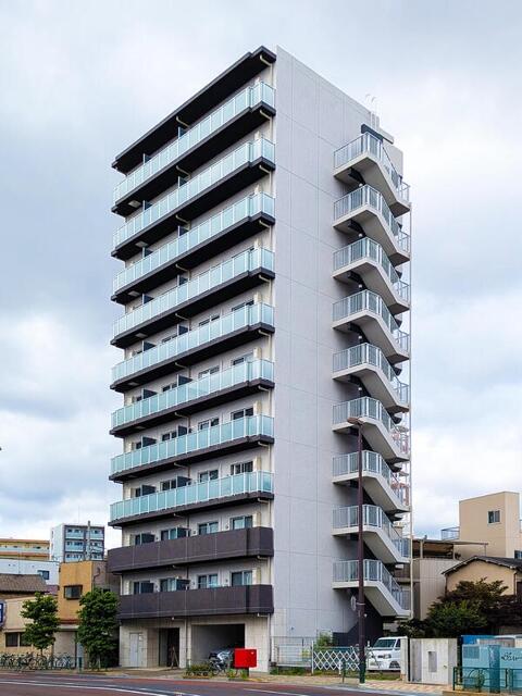 190000