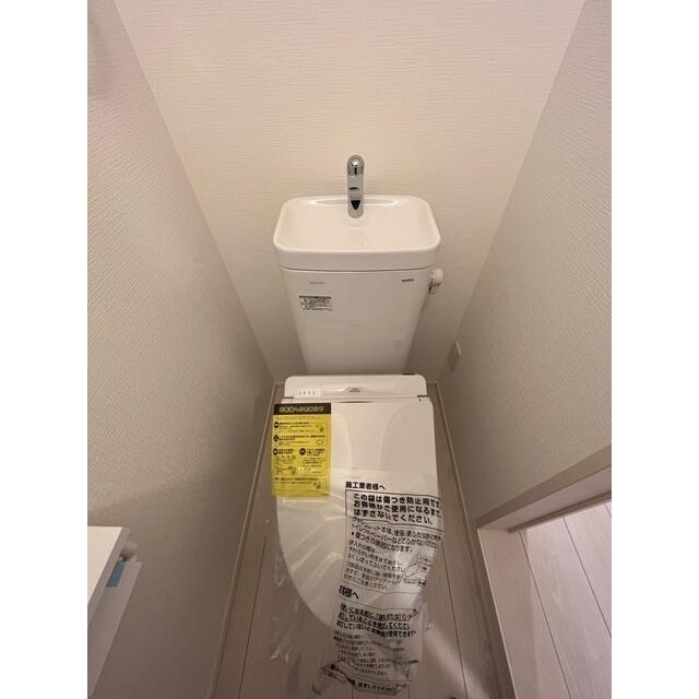 316000