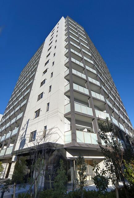 220000