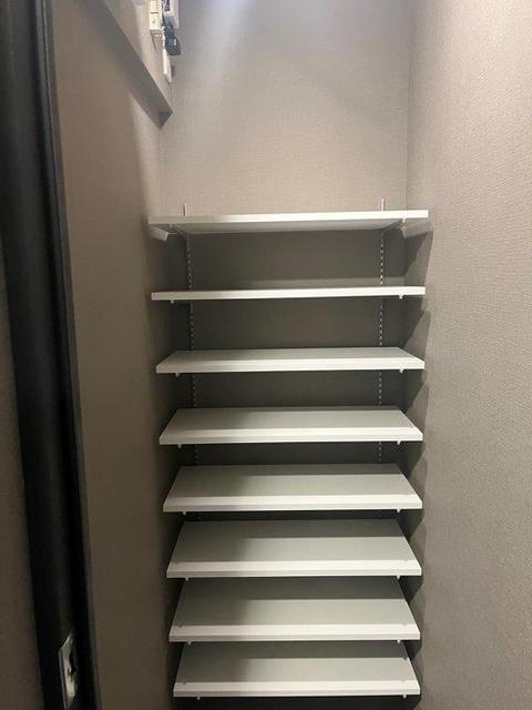 290000