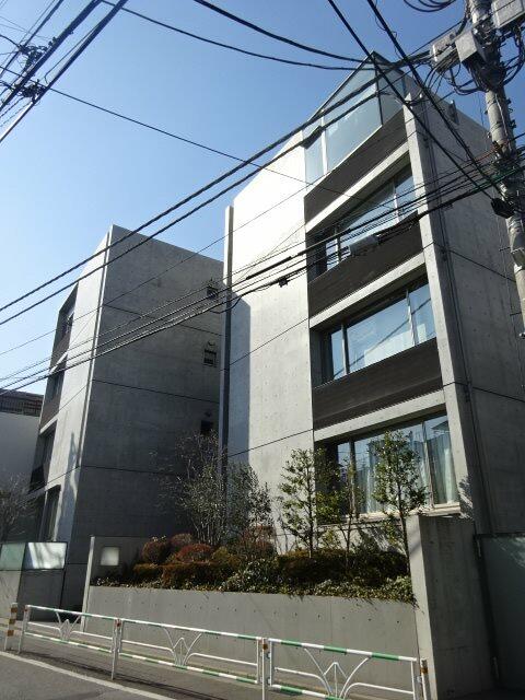 346000