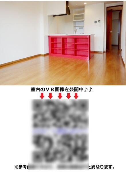 158000