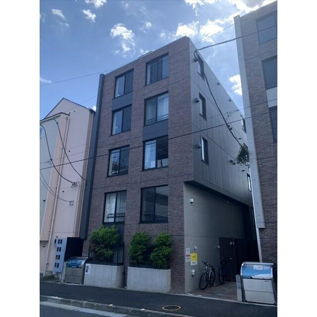 185000