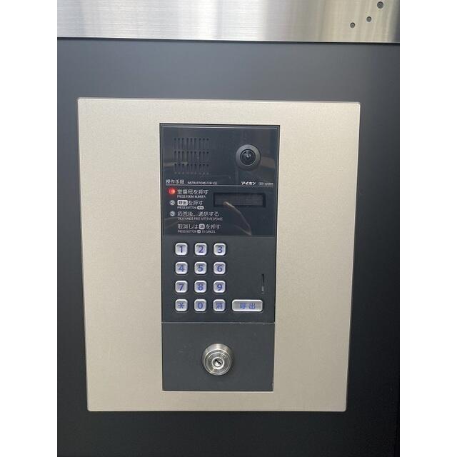275000