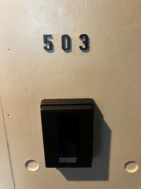 265000