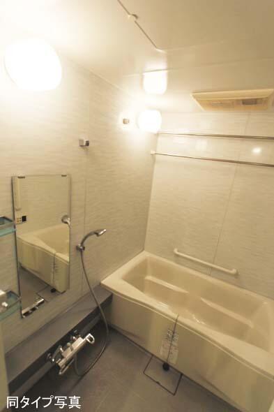 349000