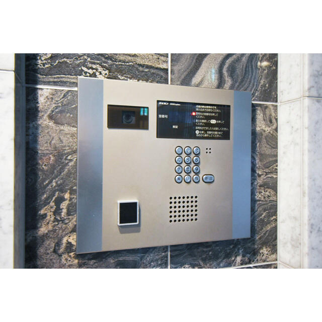 237000