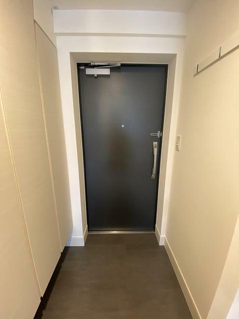 146000