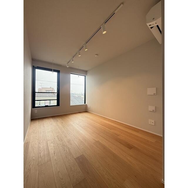 165000