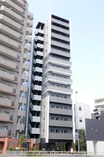 215000