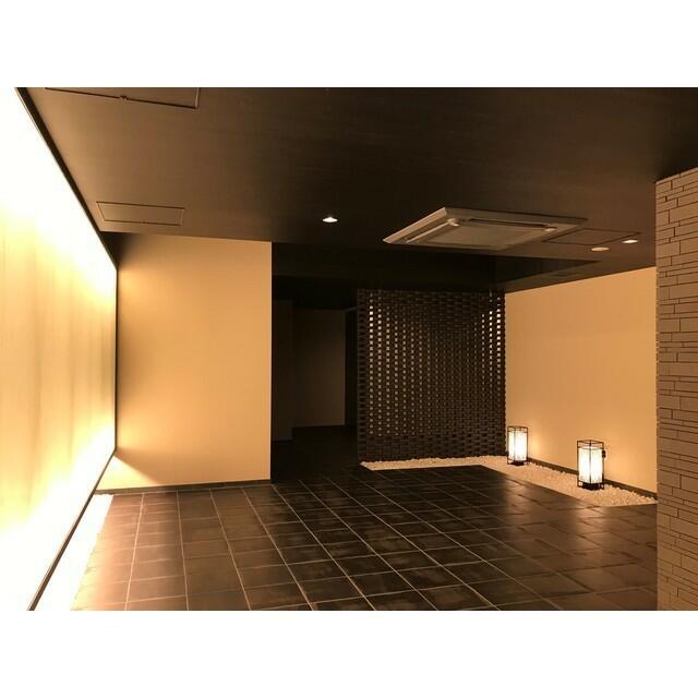 190000