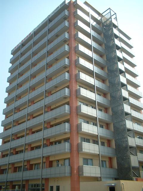 195000