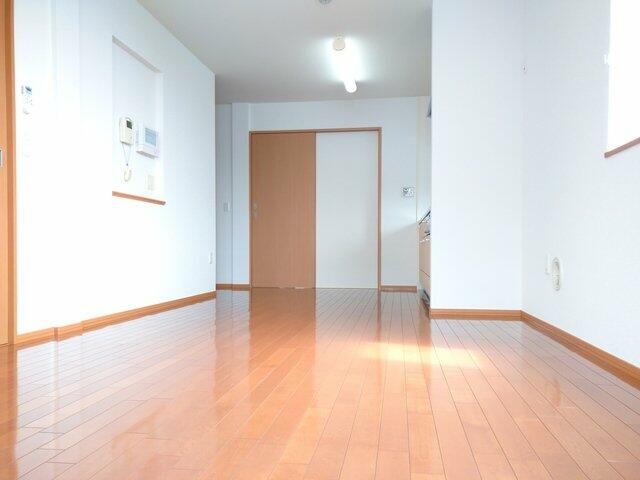 237000