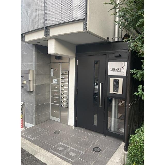 275000