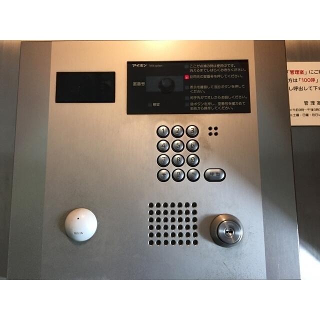 251000