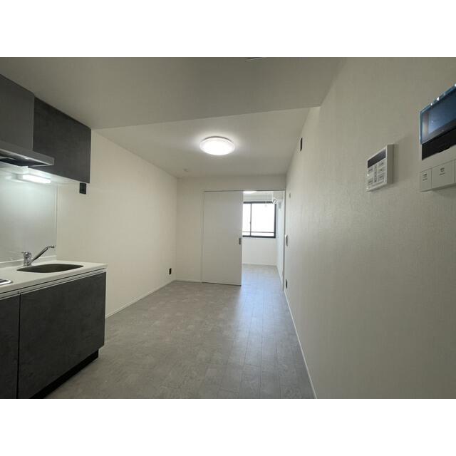 152000