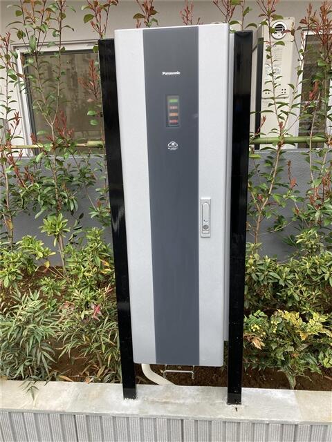 173000