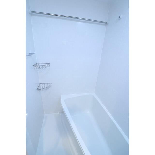 152000