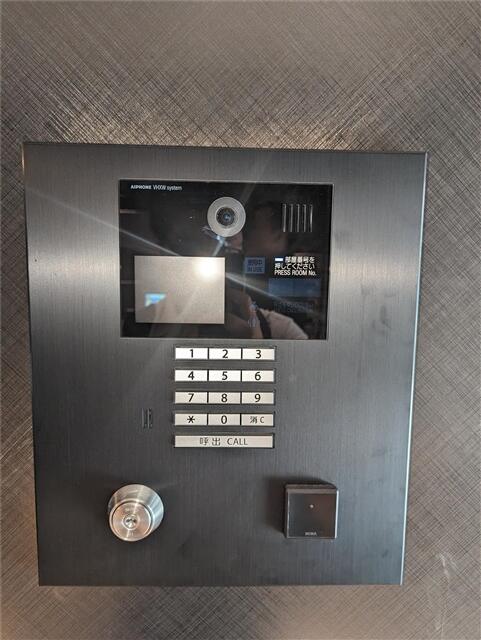 220000