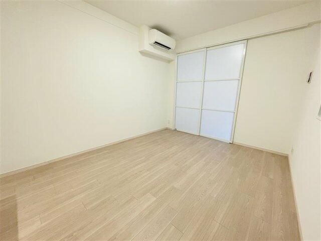 249500