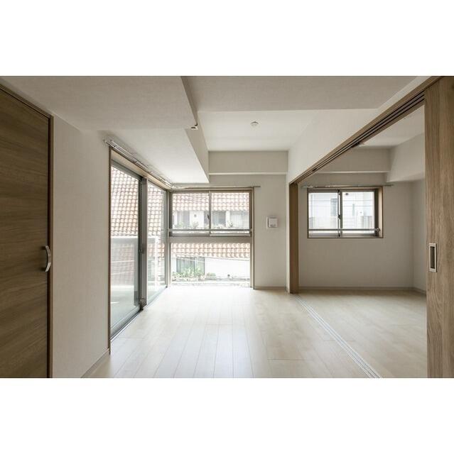214000