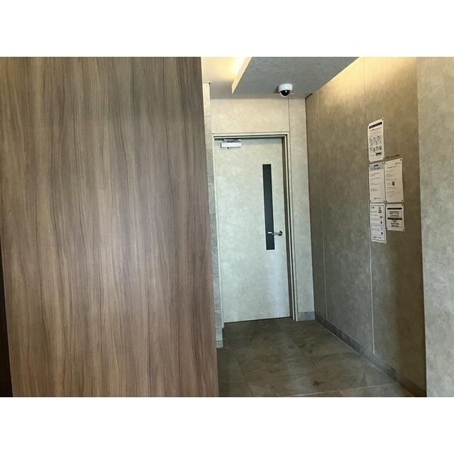 249000