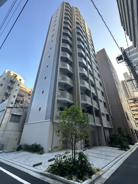 224000