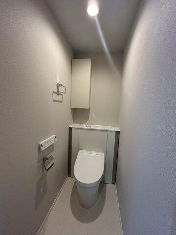 225500