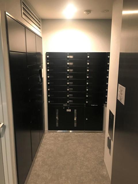 172000