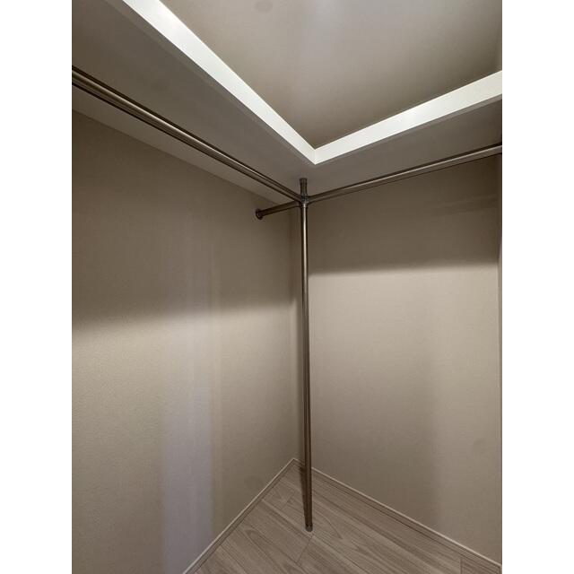 171700